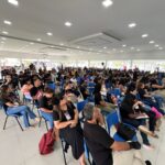 Da geopolítica à sala de aula: palestra de Gean Carlos conecta mundo e educação pública